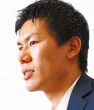 28歳の島原佑基・代表取締役が目指すのは「生命科学分野におけるPhotoshop(アドビシステムズの画像ソフト)」(写真=竹井 俊晴)