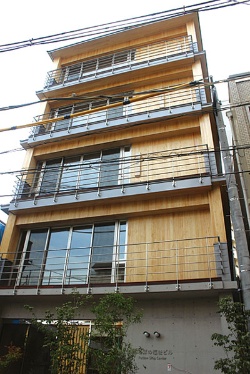 5階建てのCLTビル