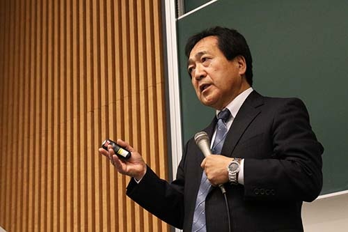 <b>岩田 秀信(いわた・ひでのぶ)氏</b><br/>元ホンダ専務執行役員<br/>1978年名古屋大学院修了。本田技研工業に入社。ホンダエンジニアリング、ホンダエンジニアリングノースアメリカでの勤務を経て2005年ホンダ執行役員、ホンダエンジニアリング社長、2007年鈴鹿製作所長に就任。2008年ホンダ常務執行役員、2009年ホンダ・オブ・アメリカ・マニュファクチャリングのCEO(最高経営責任者)に。2011年ホンダ専務執行役員を務め、2014年に退職。社友に (写真=陶山 勉、以下同)