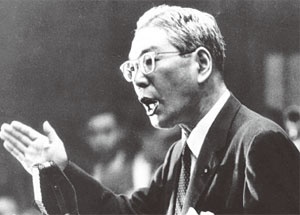 多額の減税を繰り返した池田勇人・元首相(写真=毎日新聞社/アフロ)