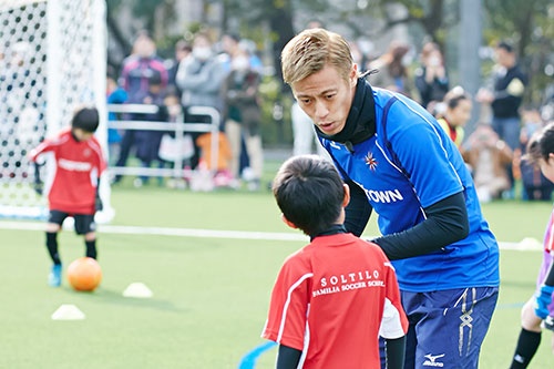 本田圭佑氏は米国でもサッカーをメジャーな存在にしたいという野望を抱く(写真:HONDA ESTILO)