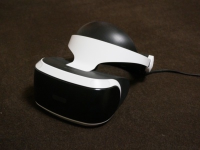 ソニーのバーチャルリアリティシステム「PlayStation VR」。価格は、PS VR本体のみが4万4980円、PS VR＋PlayStation Camera同梱版が4万9980円