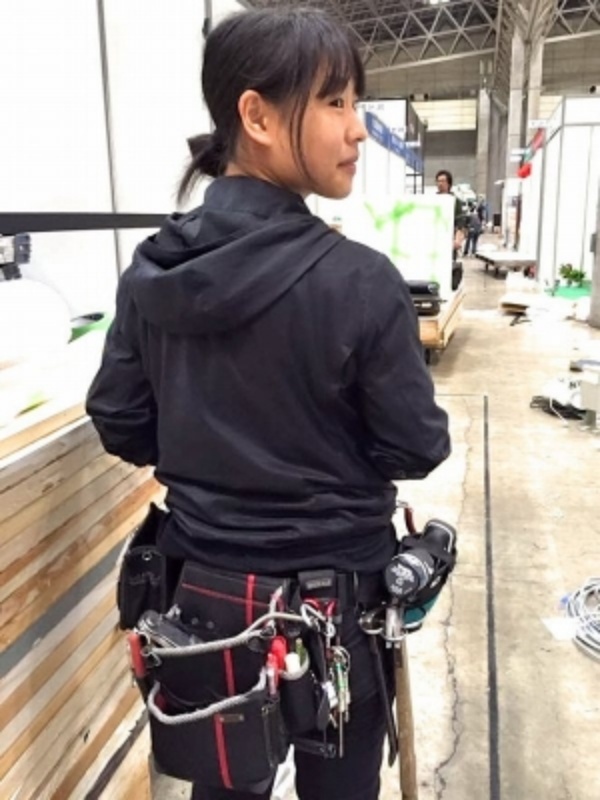 建設女子の招き猫となれ キティ工具袋への思い 日経ビジネス電子版 建設女子の招き猫となれ キティ工具袋への思い 日経ビジネス電子版