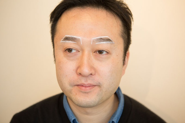体験して分かった 男の眉の手入れ方法 2ページ目 日経ビジネス電子版 体験して分かった 男の眉の手入れ方法 2ページ目 日経ビジネス電子版