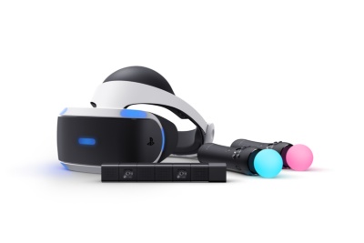 ｢PlayStation Camera同梱版｣も4万9980円で同時発売。PS VRではPS3向けのモーションコントローラ付き入力デバイス「PlayStation Move」も使用できる。ただしPS4では接続端子がUSB Micro-B端子に変更されたため、変換アダプタとセットで、リパッケージしての発売が予定されている
