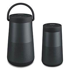 今回は使っていないが、一回り大きい「SoundLink Revolve+ Bluetooth speaker」（同3万5000円）もある。大きいほうは持ち運びやすいハンドル付き。色は同じく2色ある