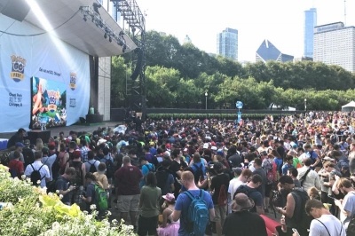 Pokemon GO Festのメインステージ前。全米から多くのファンが集まり、会場は終始大混雑していた