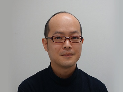 EIZO 企画部商品技術課技術支援係主事の家永篤さん