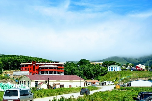 2013年の色丹島の中心地。病院や学校建設などが進む