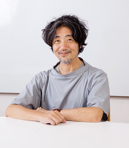 嶋 浩一郎(しま・こういちろう) 博報堂ケトル社長・共同CEO。カルチャー誌「ケトル」編集長。1968年生まれ。93年博報堂入社。企業のPR活動に携わり、2002年から04年に博報堂刊「広告」編集長を務める。04年「本屋大賞」立ち上げに参画。現在NPO本屋大賞実行委員会理事。06年既存の手法にとらわれないコミュニケーションを実施する「博報堂ケトル」を設立。著書は『嶋浩一郎のアイデアのつくり方』(ディスカヴァー携書)など多数。(写真:室川イサオ)
