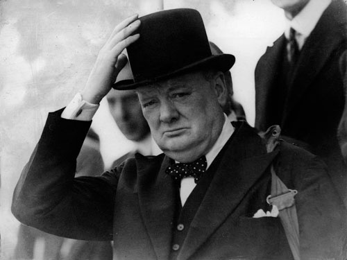 第2次世界大戦中、英国の必勝を信じて戦い抜いた首相、ウィンストン・チャーチル（写真：The New York Times/アフロ）