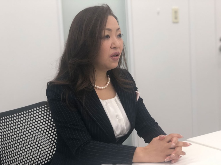 手土産 服装は 顧客への 謝罪の流儀 日経ビジネス電子版 手土産 服装は 顧客への 謝罪の流儀 日経ビジネス電子版