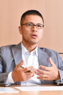 <span class="fontBold">遠藤 信也 氏</span><br />米ステート・ストリート・グローバル・アドバイザーズ GEBSグループ・ヘッド