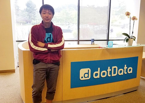 NECからカーブアウトしてAIの新会社ドットデータを立ち上げた藤巻遼平氏(米カリフォルニア州サンマテオ市の本社)