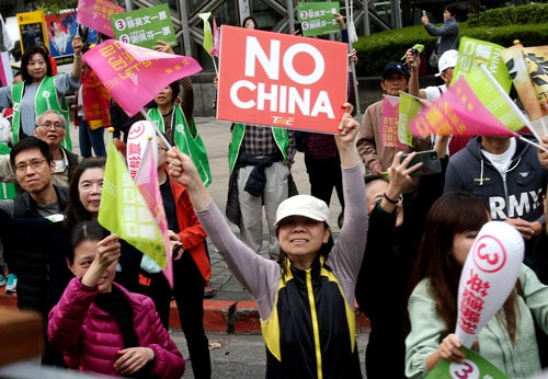 台湾総統選では、「一国二制度の台湾版」を話し合うよう呼びかけた中国の姿勢が大きく影響した(写真:AP/アフロ)
