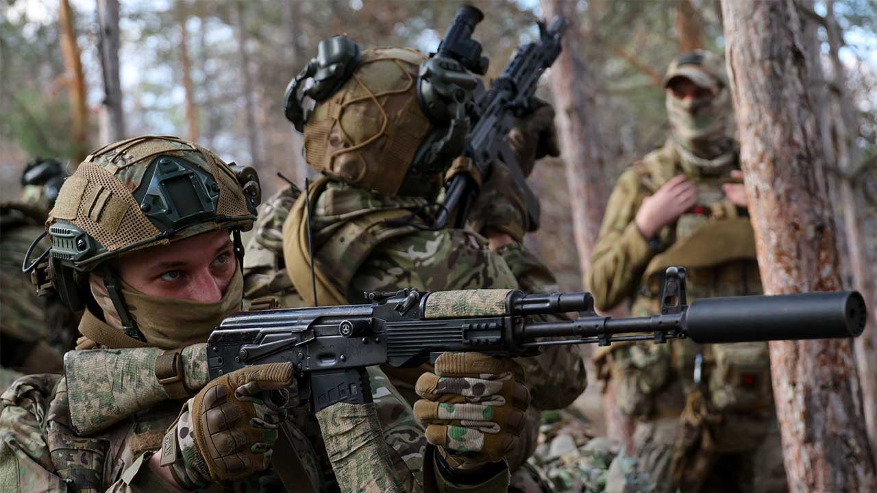 ウクライナ停戦はロシアにとって「終わりの始まり」 帰還兵が脅威に：日経ビジネス電子版