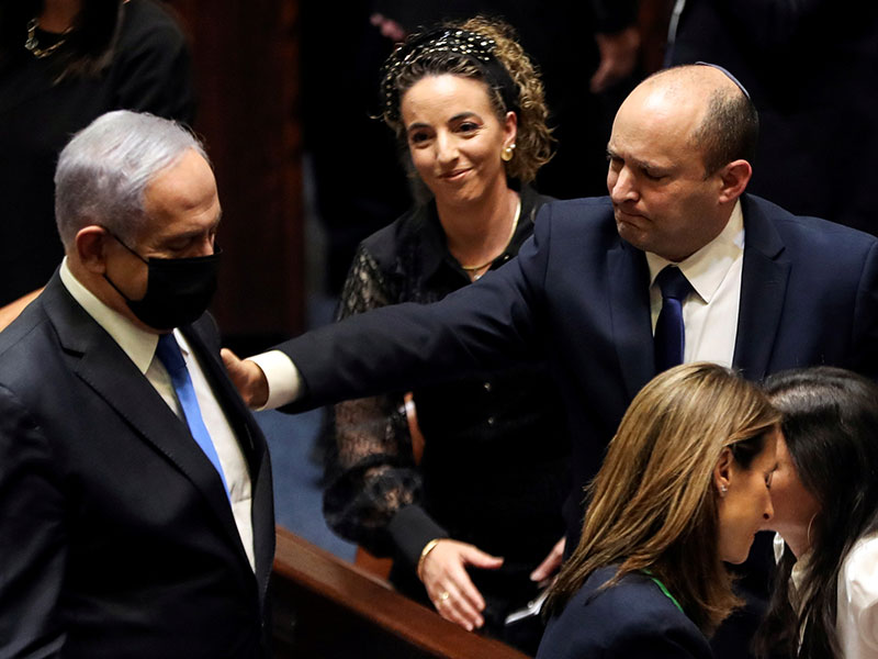 入植地が地盤のベネット新首相の下でイスラエルはさらに右傾化へ