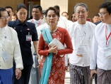 ミャンマーに経済成長の政治は根付くのか
