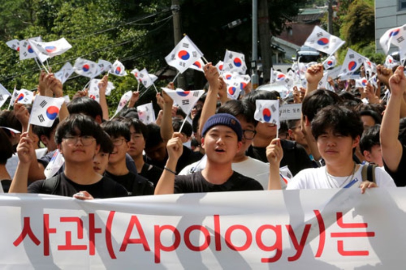 日本に厳しい視線 弱い立場の韓国になぜそこまで 日経ビジネス電子版 日本に厳しい視線 弱い立場の韓国になぜそこまで 日経ビジネス電子版