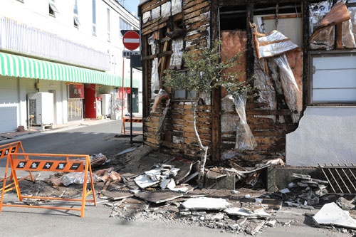 福島県相馬市で。2月13日の余震は震度6強を記録（写真：新華社／アフロ）
