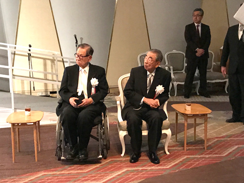 百五銀行頭取に杉浦専務 伊藤頭取は会長に - 日本経済新聞