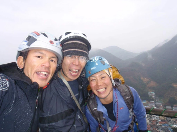 最強登山家の2人のK2滑落 野口健氏の警鐘：日経ビジネス電子版