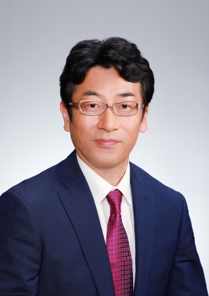 <span class="fontBold">矢嶋康次(やじま・やすひで)氏</span><br> 1968年生まれ。92年東京工業大学無機材料工学科卒業、日本生命保険相互会社入社。95年からニッセイ基礎研究所研究員。08年主任研究員、12年より現職。