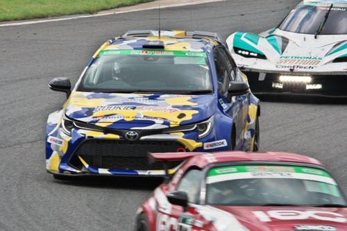 水素エンジン車の開発が進む一方、国際的な水素燃料の普及が課題となる(写真=UPI/アフロ)