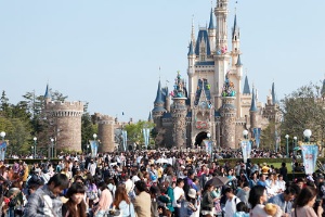 なぜディズニーランドには蚊がいないのか 日経ビジネス電子版 なぜディズニーランドには蚊がいないのか 日経ビジネス電子版