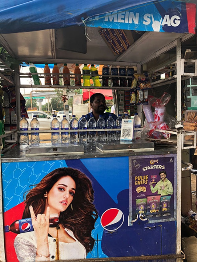 カエル跳び でデジタル経済大国化するインド 日経ビジネス電子版 カエル跳び でデジタル経済大国化するインド 日経ビジネス電子版