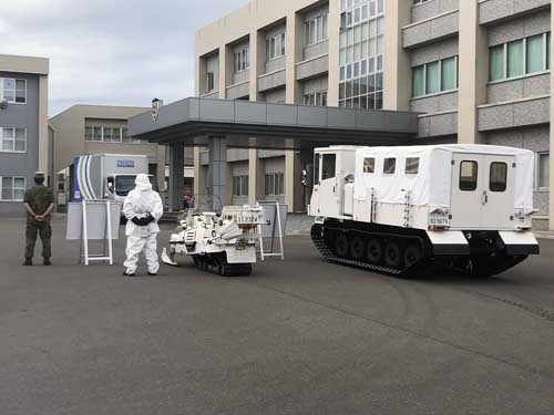 フェル、真夏の「雪中行軍経路航空偵察」に挑む