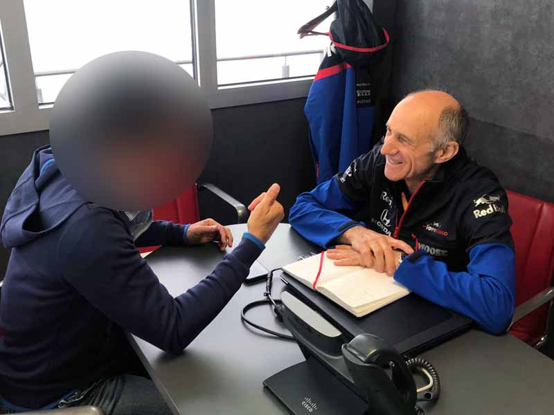 フェルディナント・ヤマグチの走りながら考える（8ページ目）：日経ビジネス電子版