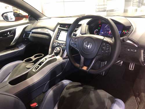 Nsxの裏メニュー 助手席の女性が 日経ビジネス電子版