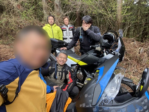 買ったばかりのNORDEN 901で参加した井手くんは、ちょっと悲しいことがありまして半泣き状態です。この写真を撮った後に、私も半泣きになるわけですが……。