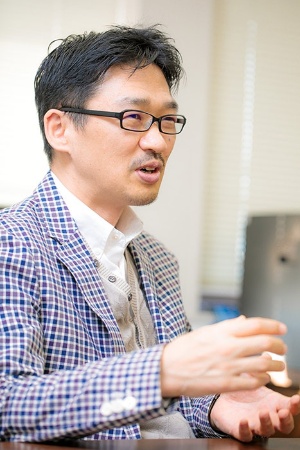 精密医療の実現を目指すバイオバンク・ジャパンの運営に携わり、自らも研究を行う東京大学大学院教授の松田浩一さん。