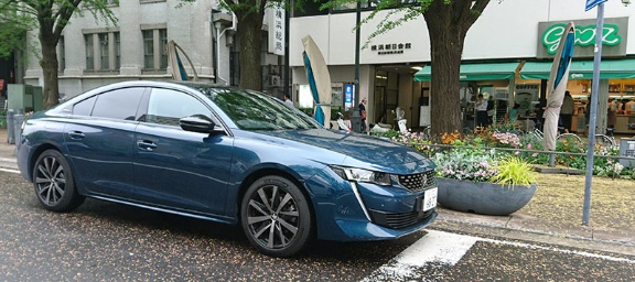 新型プジョー508の 危機感が生んだ美しさ 日経ビジネス電子版
