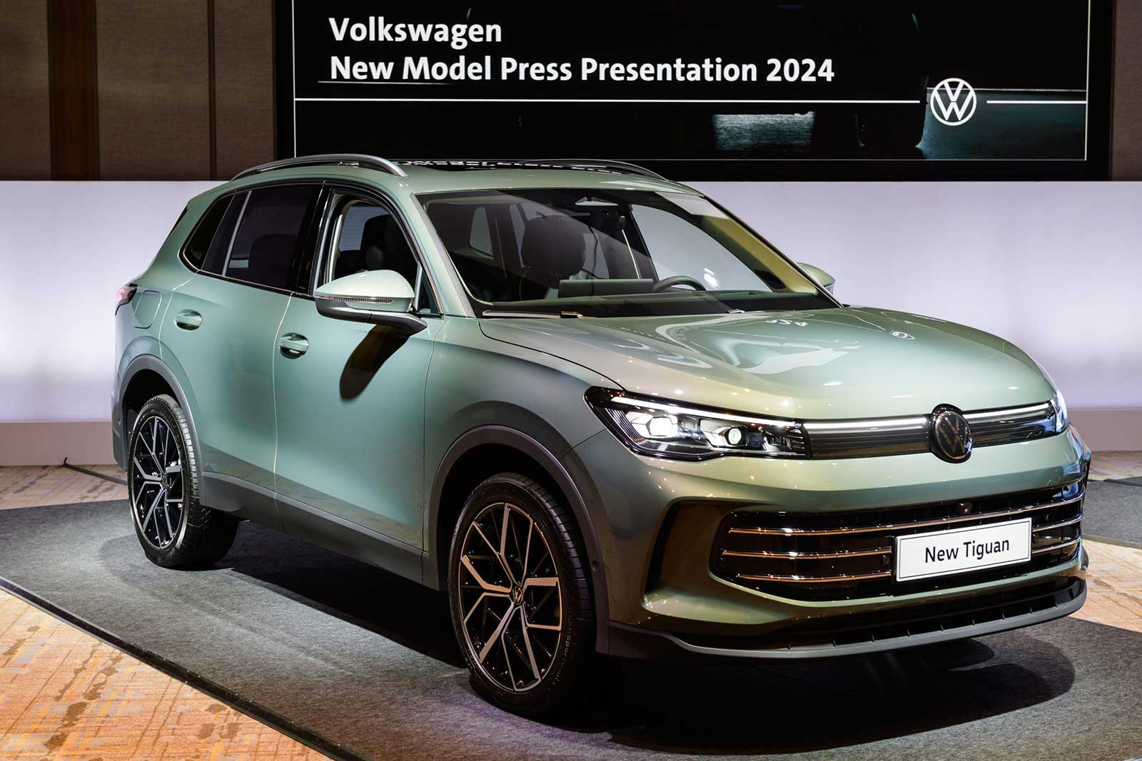 フォルクスワーゲンの性能解析 1956年 第12号 VW排ガス不正問題はどこへ向かうのか/両角岳彦×牧野茂雄×荻上