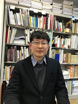 沈准教授は、ファミリーの師弟に対する教育の重要性を強調する