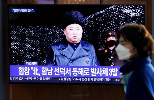 3月9日、北朝鮮は飛翔（ひしょう）体を発射した（写真：ロイター／アフロ）