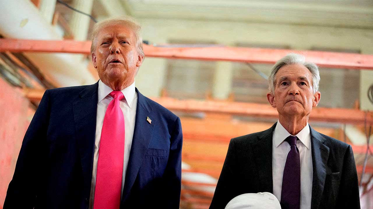 トランプ派、「FRB乗っ取り作戦」で王手 独立性は風前の灯火：日経ビジネス電子版