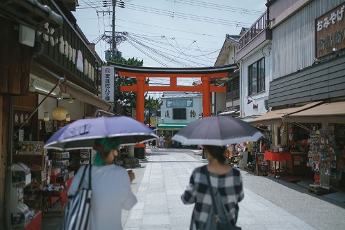 訪日客が激減した京都(写真:Nicolas Datiche/アフロ)