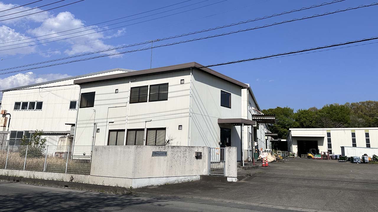 園芸用支柱メーカー破綻 薄利の中国生産から撤退も、売上高4年で4分の1