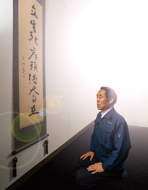 <span class="fontBold">KRDコーポレーション 小松 弘英社長</span><br> 1951年生まれ。産業能率短期大学卒業後、日本陶器（現ノリタケカンパニーリミテド）を経て、91年KRDコーポレーションを設立。独自のICタグなどの開発・製造を手がけている（写真／清水真帆呂）