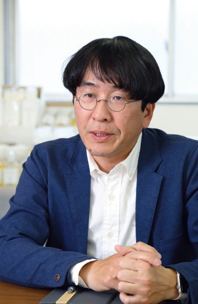 木村社長は独自ブランド立ち上げ後、製品開発の仕組みを改め、社長を説得できれば誰でも開発に着手できる体制をつくった(写真/大亀京助)