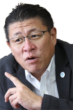 (写真:鈴木愛子)