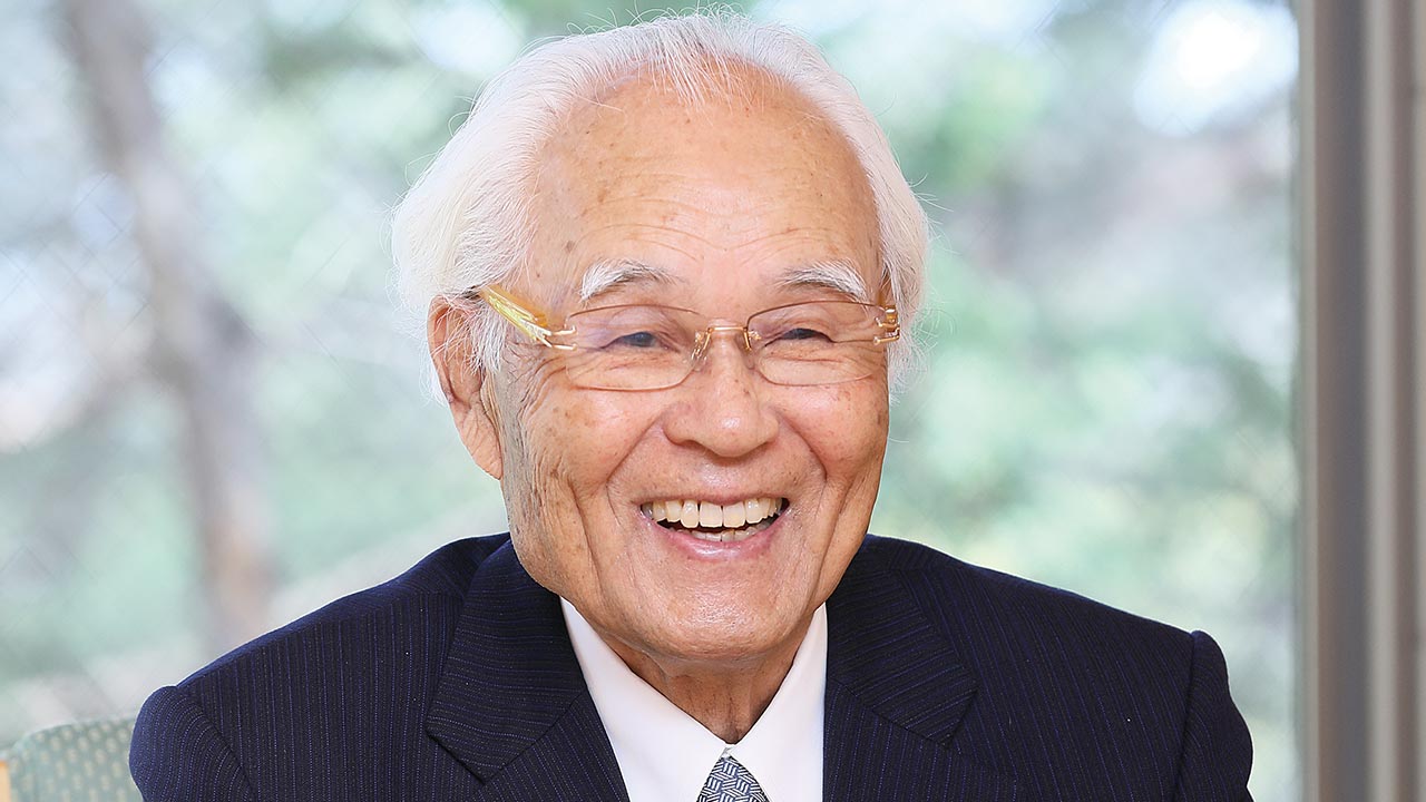 伊那食品・塚越寛氏、豊田章男氏が「私の教科書」と師事した年輪経営の