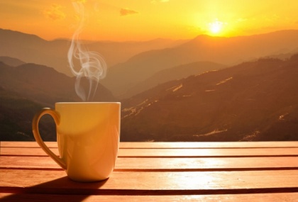 コーヒーは肝機能障害、痛風、糖尿病などの生活習慣病に効果があることが明らかになっている。メタボに悩むビジネスパーソンにはコーヒーがおすすめだ（&copy;Somsak Sudthangtum  -123rf）