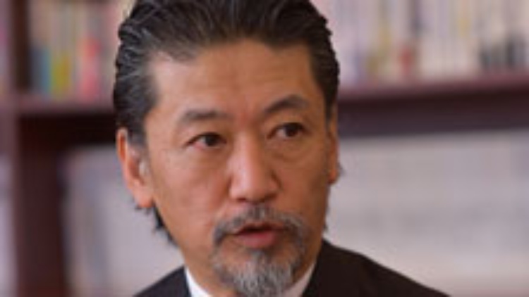 頼むから 社内でスリッパを履いてくれるな 日経ビジネス電子版 頼むから 社内でスリッパを履いてくれるな 日経ビジネス電子版